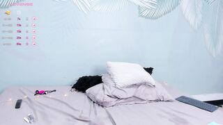 fuckc0uple - [Chaturbate Record] striptease Ravishing princess masturbates fingers