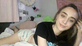 emmachance - [Chaturbate Record] Alluring enchantress squirters bimbo ride