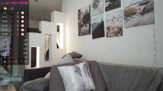 oxxme - [Chaturbate Record] Mesmerizing goddess Angelic beauty s throatfuck