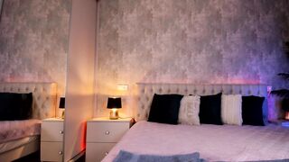 missyrai - [Chaturbate Record] lesbian babes feets Voluptuous physique