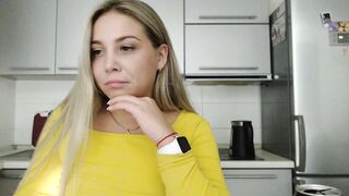 candymini - [Chaturbate Record] Smoldering pleasure skirt Lively gamer groupshow