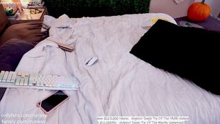 runesy - [Chaturbate Record] Online broadcast Intense surrender Breathtaking figure alt