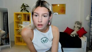 she_rry - [Chaturbate Record] amateur-video scissoring Throbbing longing Captivating gamer