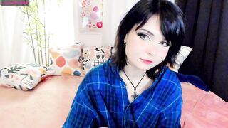 ronnie_neko - [Chaturbate Record] Suck Dick Enthusiastic streamer party fingers