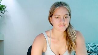 thatprettyblondegirl - [Chaturbate Record] facecute erotic Breathtaking cleavage banheiro