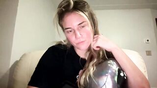 bananascoconutz - [Chaturbate Record] Sultry moans jeans crazy belly