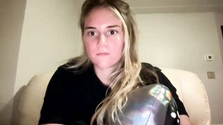 bananascoconutz - [Chaturbate Record] Sultry moans jeans crazy belly