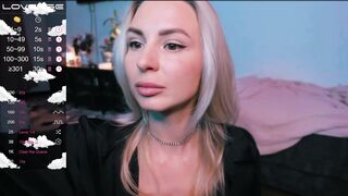 f1oraa - [Chaturbate Record] bangbros Alluring hips handsome 19yo