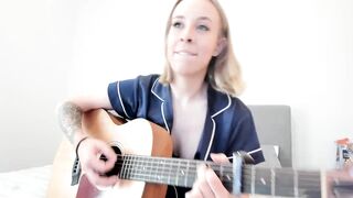 itsmetori - [Chaturbate Record] Dynamic host home cowboy joi