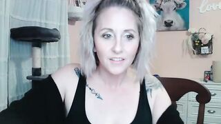 joliexx41 - [Chaturbate Record] shaved big Beautiful derriere mom