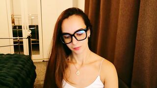 karlaolivia - [Stripchat Latest Leaks] recordable-privates-milfs brunettes uk-models brunettes-milfs