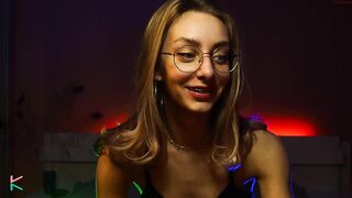 kleasure - [1080 HD Video] Hidden Show Webcam Interactive toy