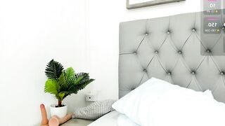 kiaarax_ - [Stripchat Latest Leaks] spanish-speaking big-tits-teens shaven big-ass-doggy-style