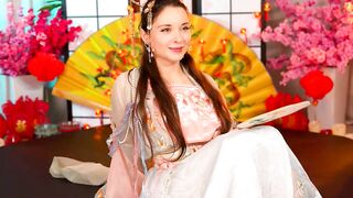 kittycaitlin - Young babe dressed in Chinese clothes and chatting sweetly
