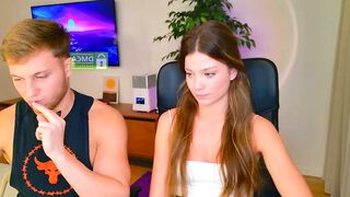 jony_and_jessica - young couple chatting sweetly on camera