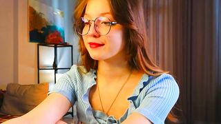 edithbrucker - Cute babe teasing in front of the camera and chatting sweetly to the chat room
