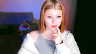 loraloveu - charming babe sweetly chats and teases in front of the camera