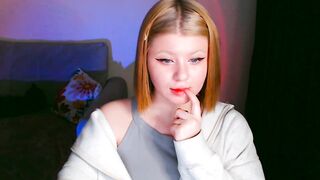 loraloveu - charming babe sweetly chats and teases in front of the camera