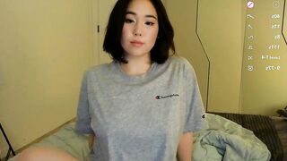 ki_mi -  Baby girl shows her sweet ass on camera and fucks with a carving cock on the floor on camera