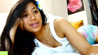 hawaiigirl_ -  Young mulatto girl sweetly chatting and teasing in front of the camera