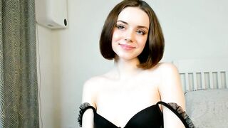 Hustle_Babyy - Strip Porn Stream blowjob oil-show fingering dildo-or-vibrator-double-penetration