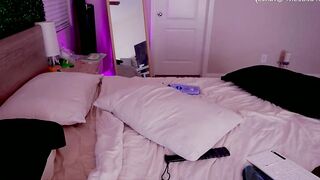 runesy - Chat Porn Stream piercing belly milky ginger