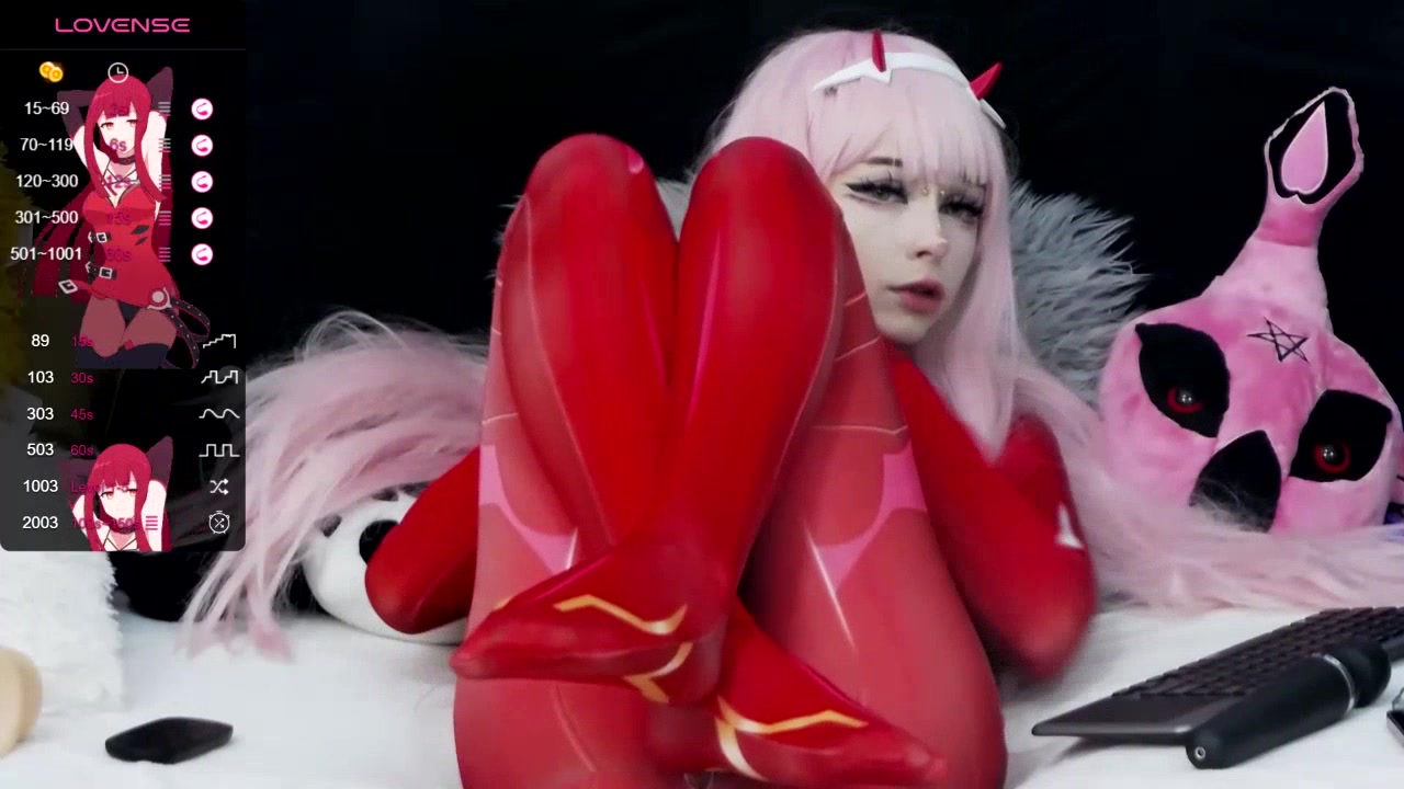 Xenomy - [Video] legs huge dildo huge dildo long hair